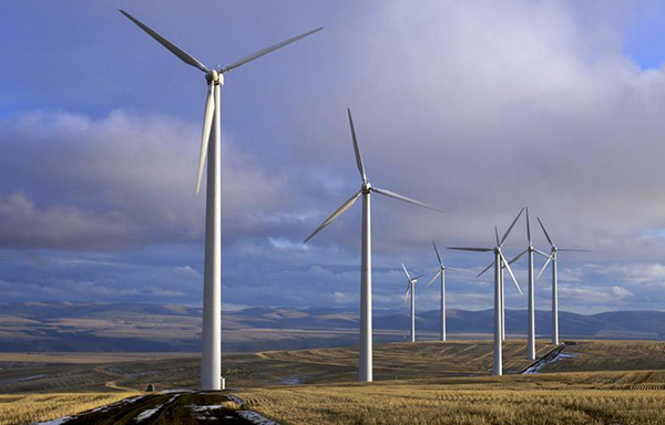风力发电机是如何将风能转化为电能的？
